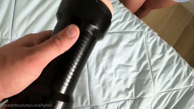 Melztube - doesn't real pussy feel better, stepbro