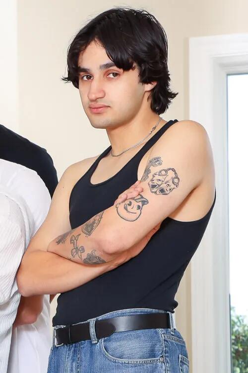 Elias Cash pornstar